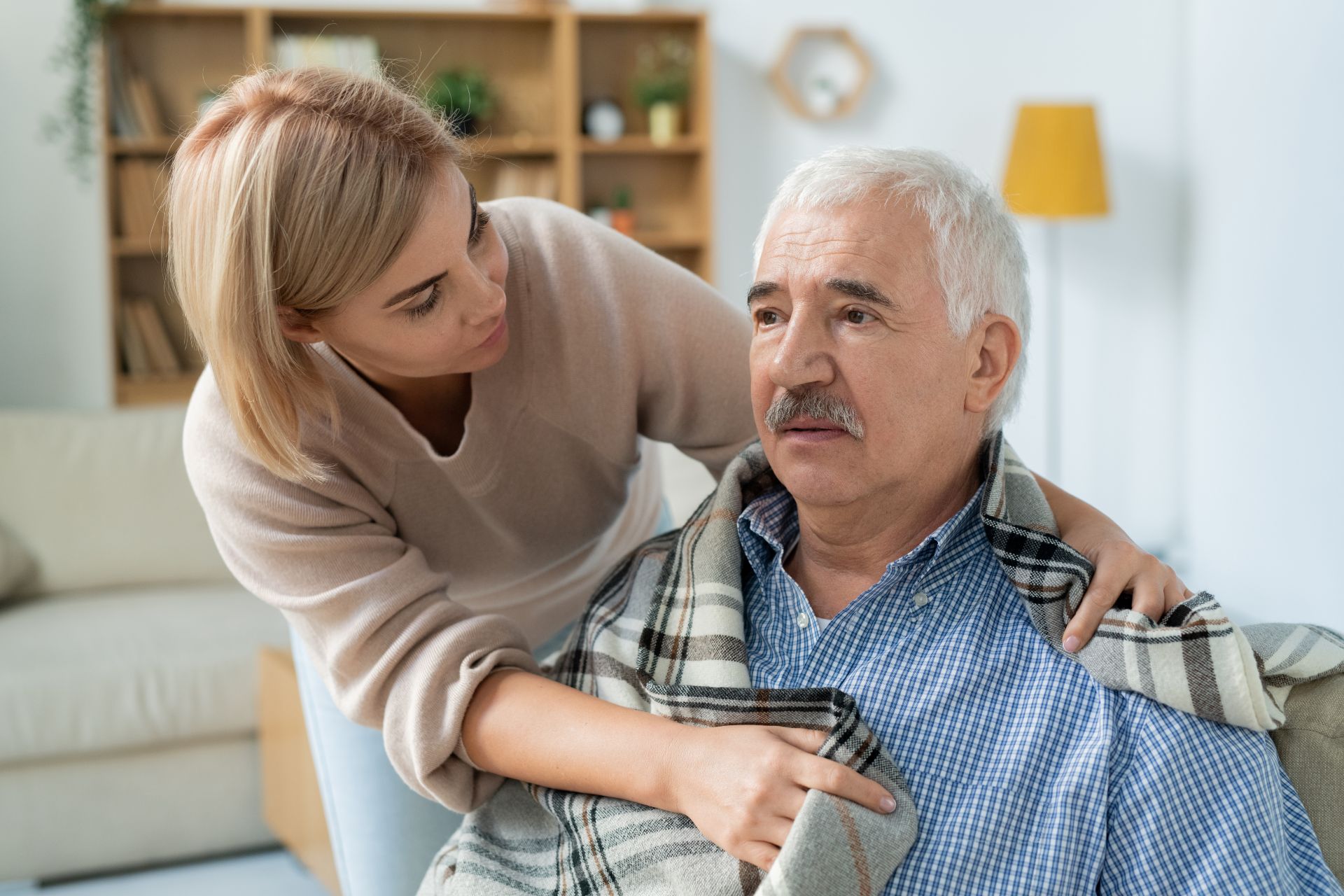 Home - Residència Geriàtrica Vallès careful and affectionate daughter taking care of h H9LC2BH