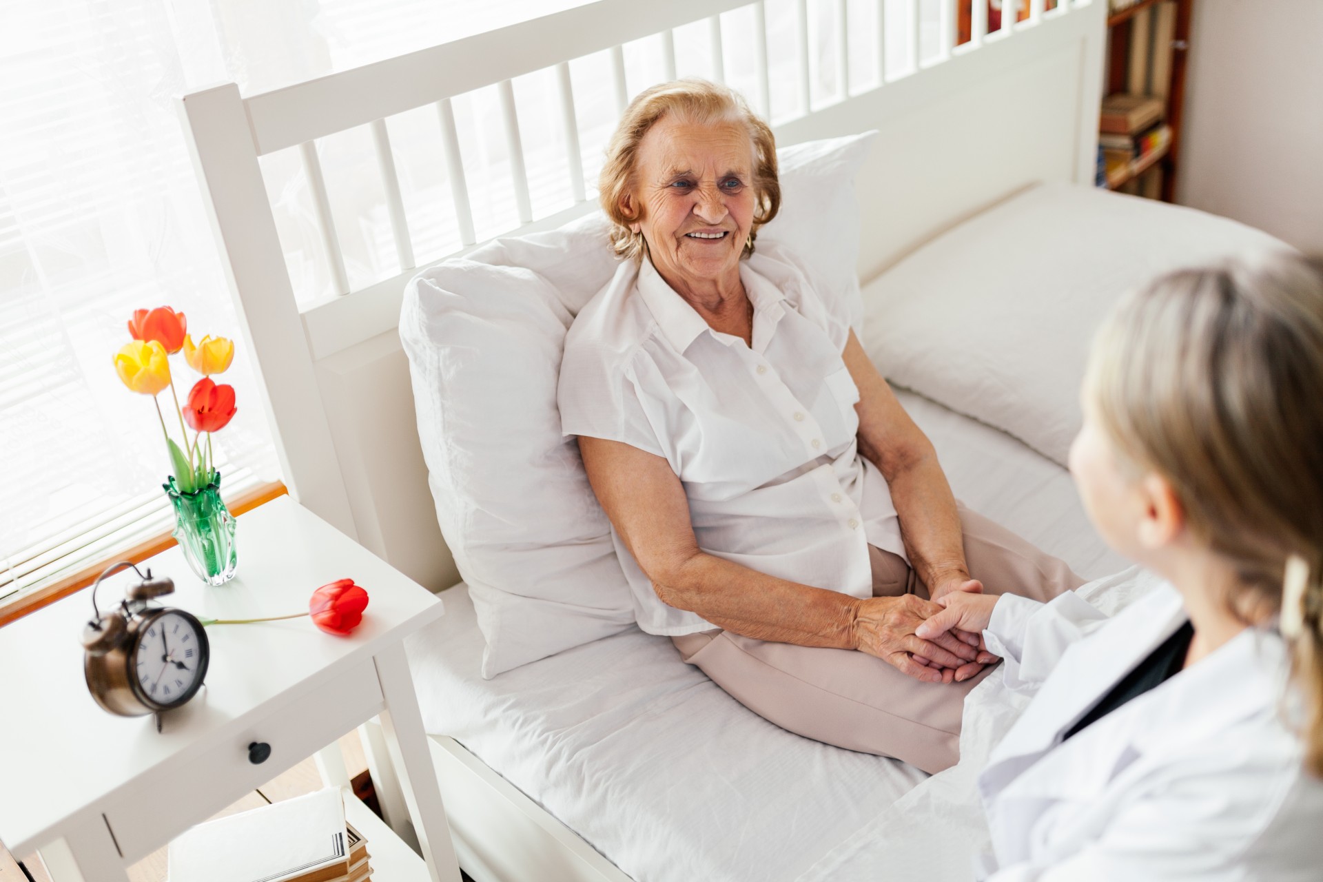 providing care for elderly doctor visiting elderly PPQJVGU